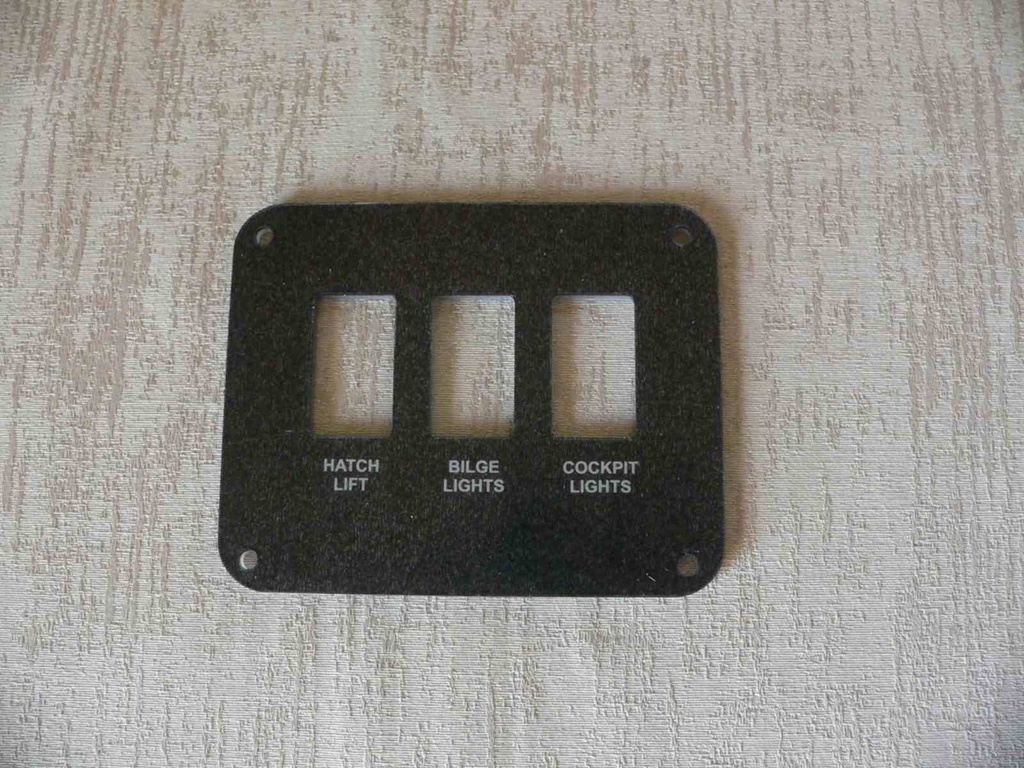 https://cdn.shopify.com/s/files/1/0774/7777/3599/files/PNL-SRMini330ECtransom2-BLKST__88553_2682d2b4-680d-410d-8972-1a7af79a1260.jpg