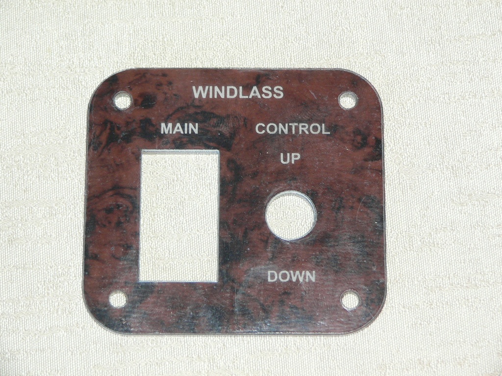 https://cdn.shopify.com/s/files/1/0774/7777/3599/files/PNL-SRMiniWindlassToggle1-1__33251_14812b69-1434-4a25-826f-eeafcd084d2f.jpg