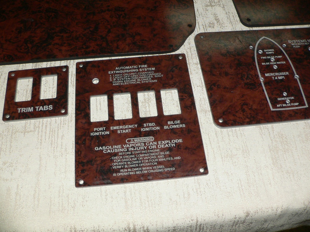 https://cdn.shopify.com/s/files/1/0774/7777/3599/files/PNL-SR330370EC-BURL-2__60246_271d4885-dc7b-4423-aa86-a100f38e7710.jpg