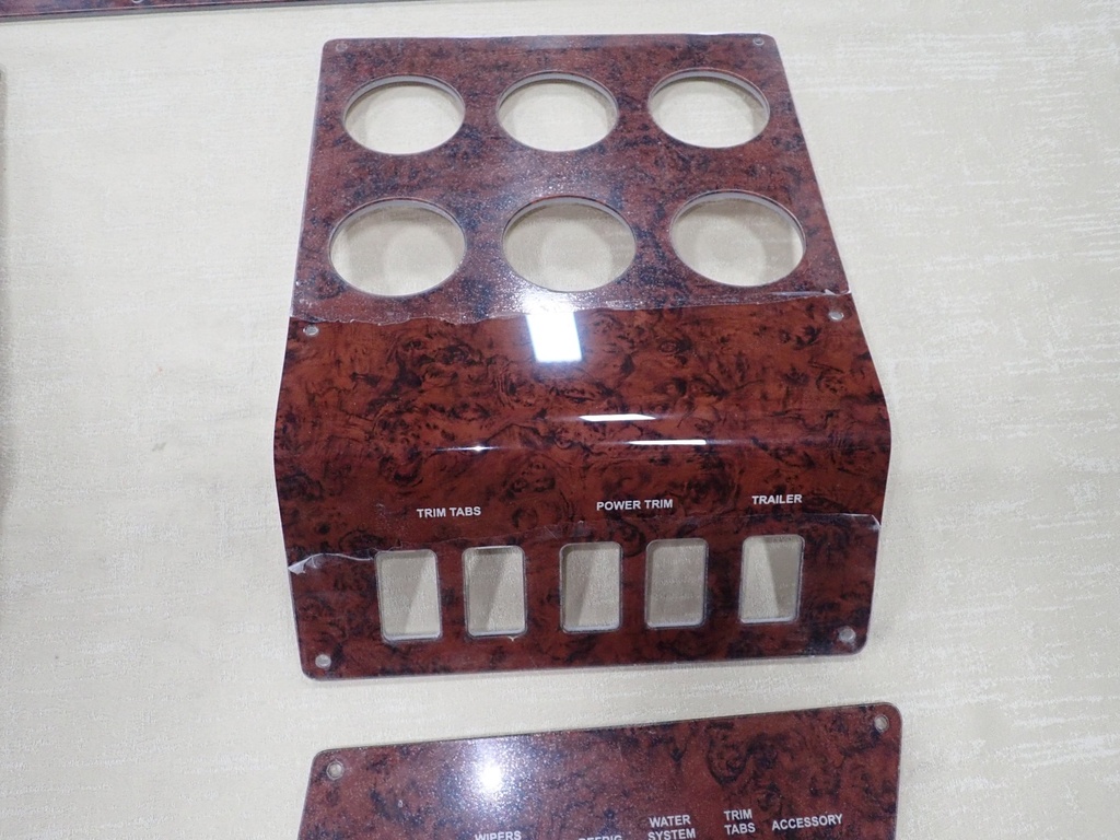 https://cdn.shopify.com/s/files/1/0774/7777/3599/files/PNL-SR250270DA-95-BURL-9__30342_80757b81-3a90-4323-9aca-b7be6908edad.jpg