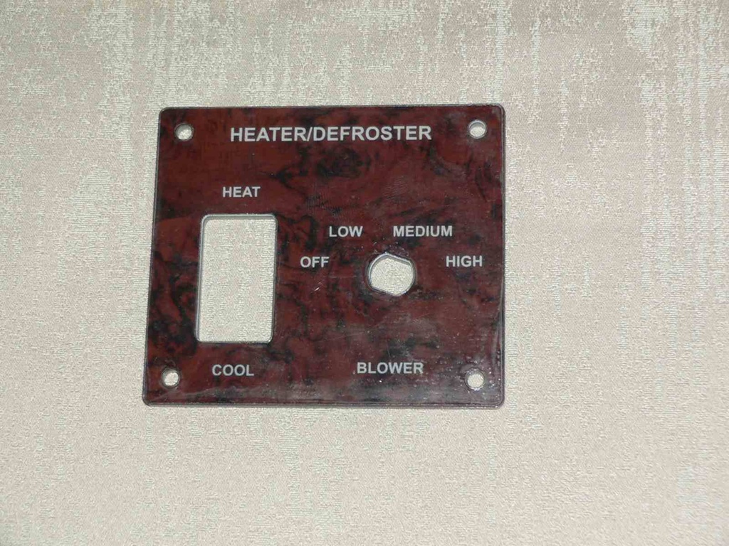 https://cdn.shopify.com/s/files/1/0774/7777/3599/files/PNL-SRMiniHeater-BURL__27201_d6fd70ec-3fb9-4fd1-b0c2-e044631dc2e3.jpg