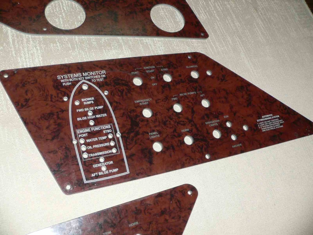 https://cdn.shopify.com/s/files/1/0774/7777/3599/files/PNL-SR300-305DB1989-BURL-3__38618_f1a35e9c-d437-469a-a33b-895382637752.jpg