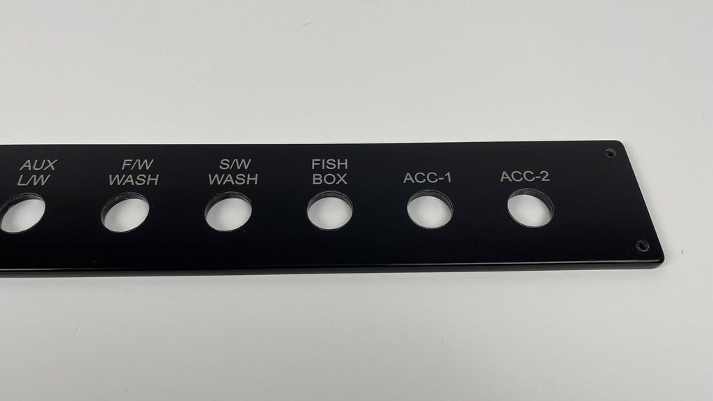Yellowfin  42CC Switch Panel