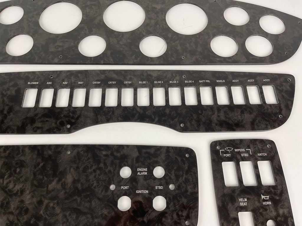 Maxum 3500 SY Panel Set
