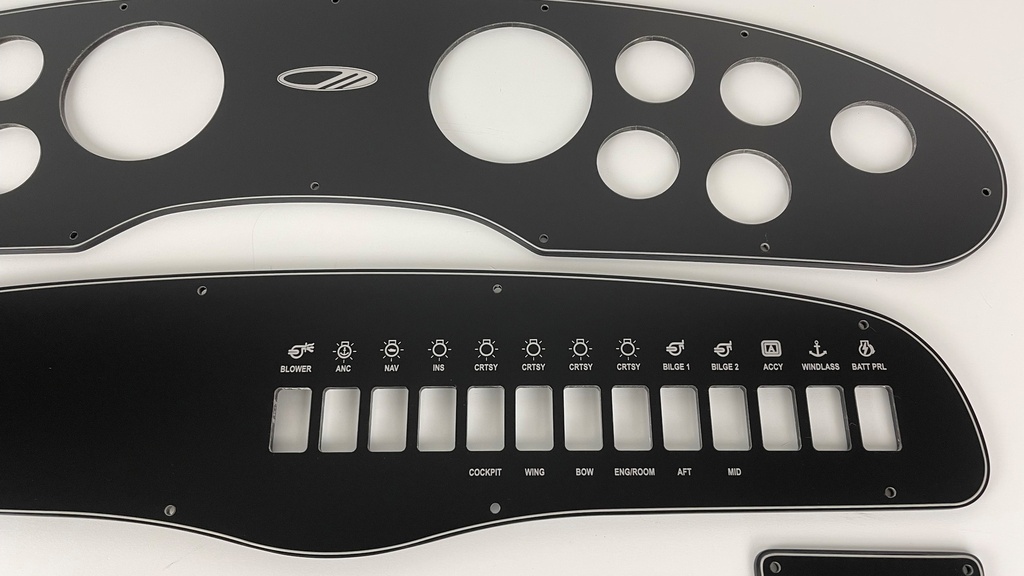 Maxum 3700 SCR Panel Set 