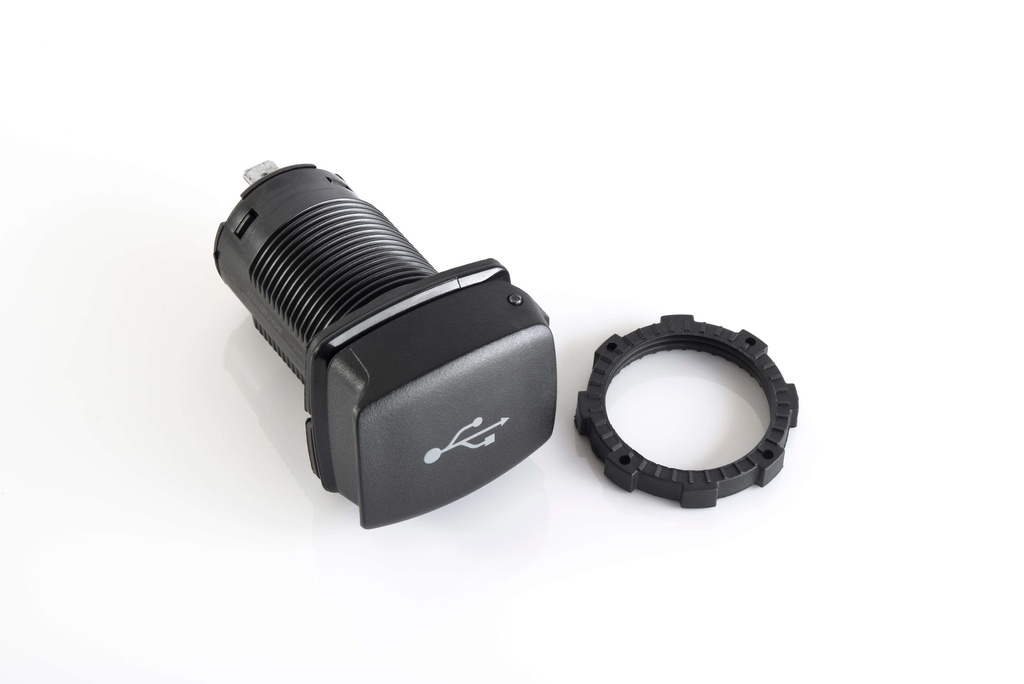 Dual USB-A USB-C Charge Port Socket