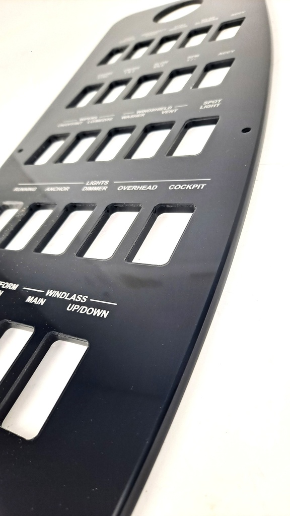 50 52 Sundancer Switch Panel 2003