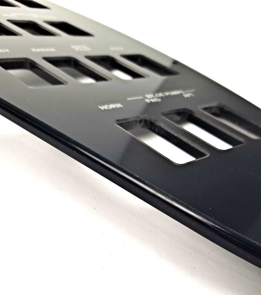 50 52 Sundancer Switch Panel 2003