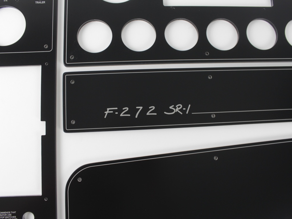 Formula 272 SR-1 4-Piece Panel Set