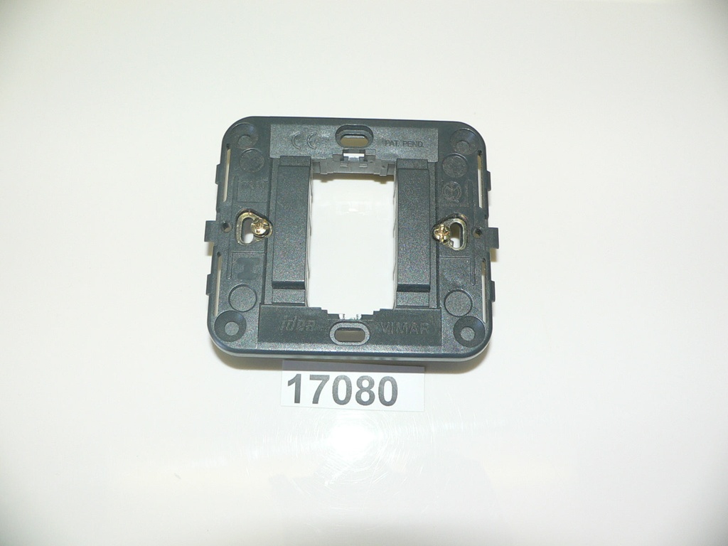 VIMAR MOUNTING FRAME BRACKET WITH CLAWS, SMOOTH FRONT 17080
