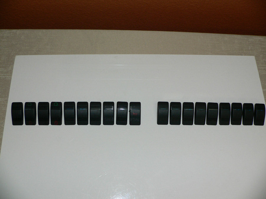 KIT - 340 Sundancer 1999-2002 Replacement Carling Switch Covers/Actuators