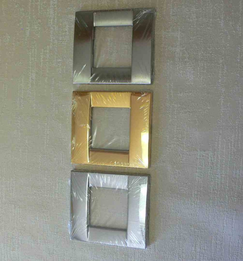 Vimar Classica Cover Plate, 1 or 2 Module Square Corners