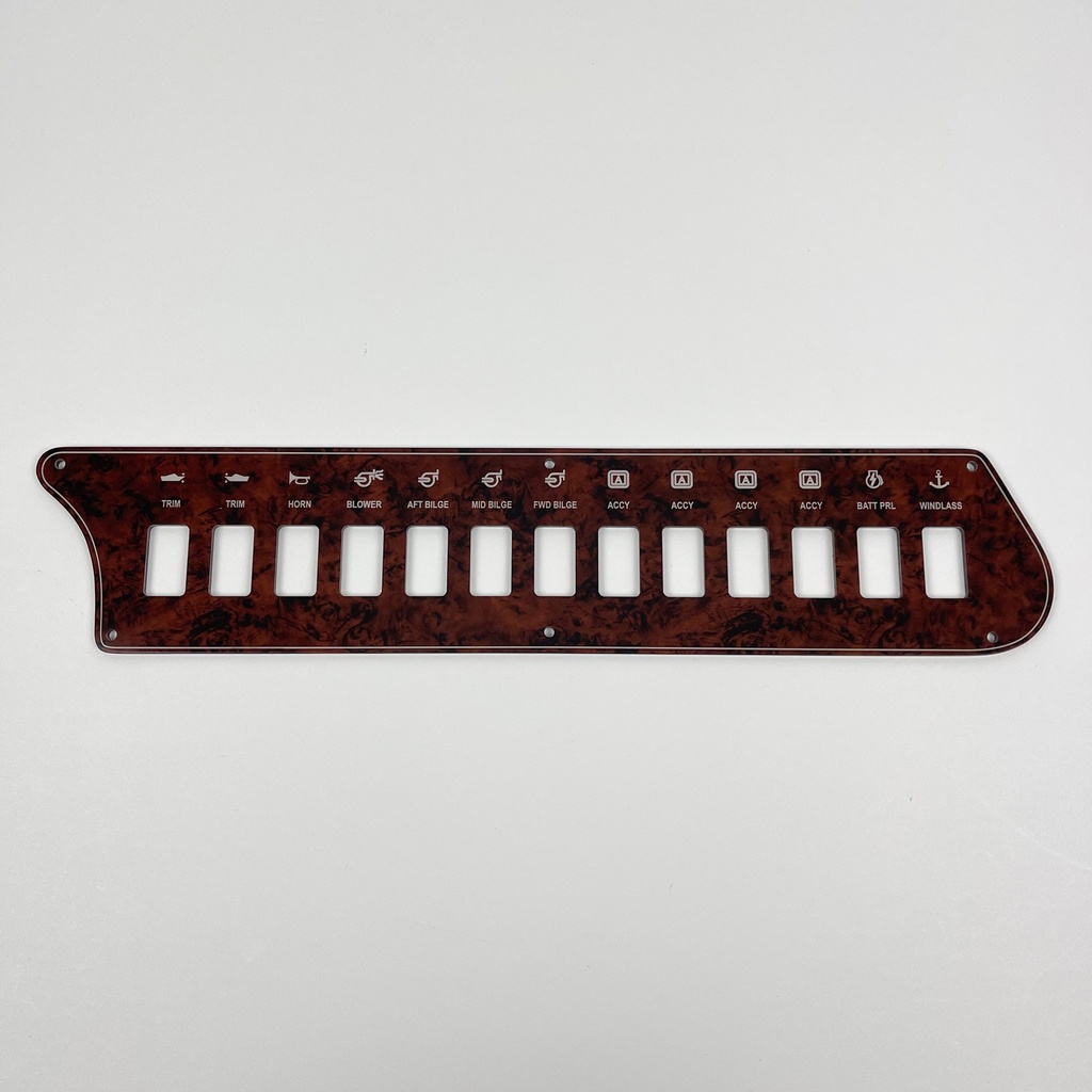 Maxum 4100 SCB Switch Panel