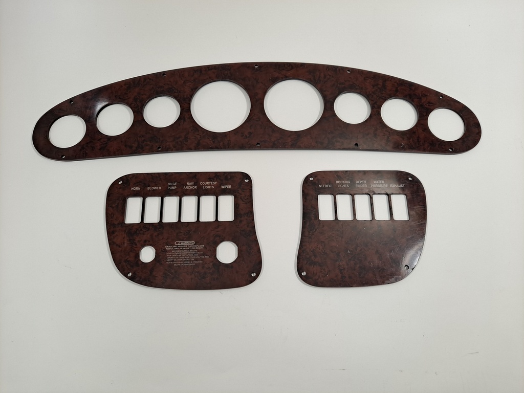 Chaparral 265 2001 Instrument and switch panel set