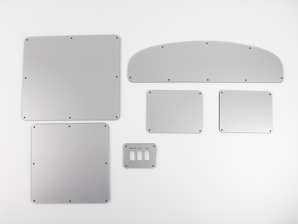 Cruisers Yachts 420 Express 2005 - Panel Set