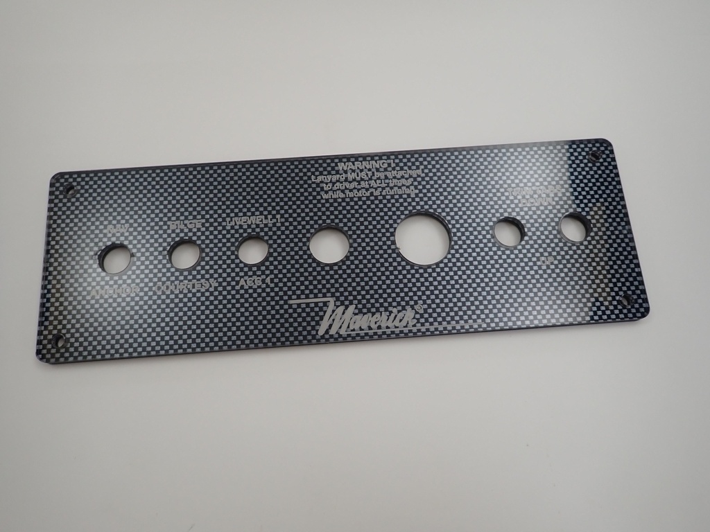 Maverick 9" x 3"