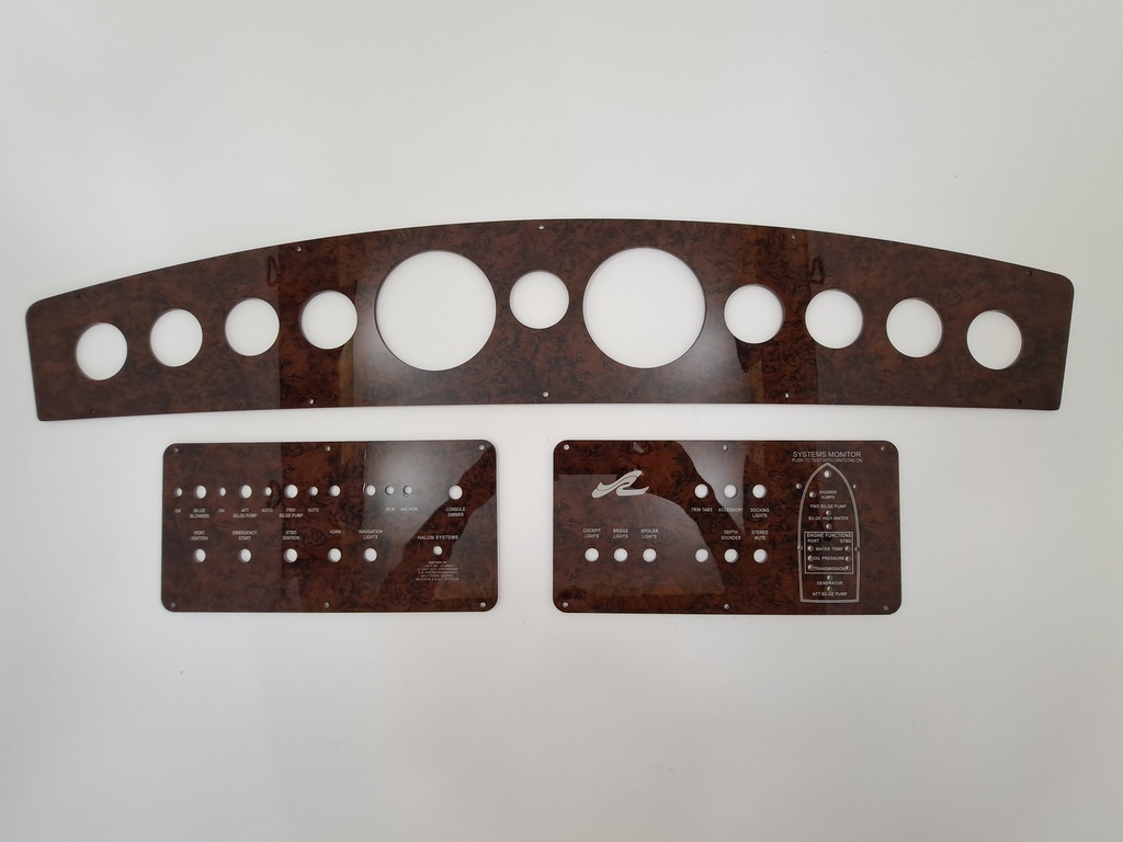 370 Sedan Bridge Dash Panel Set
