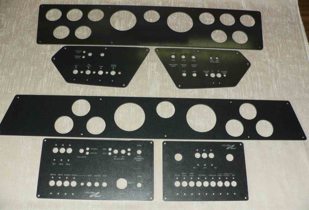 310 390 Flybridge Sedan Bridge 1982-1985 Dual Station