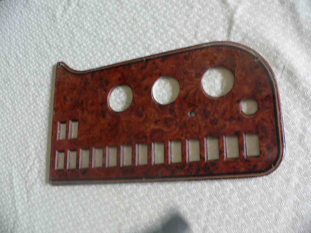 Martinique Dash Panel 4, 17"L x 10 1/8"H