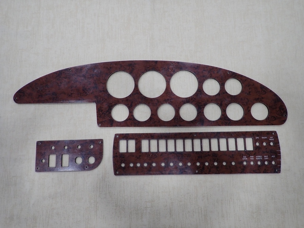 Regal 2860 - Instrument Panel Set