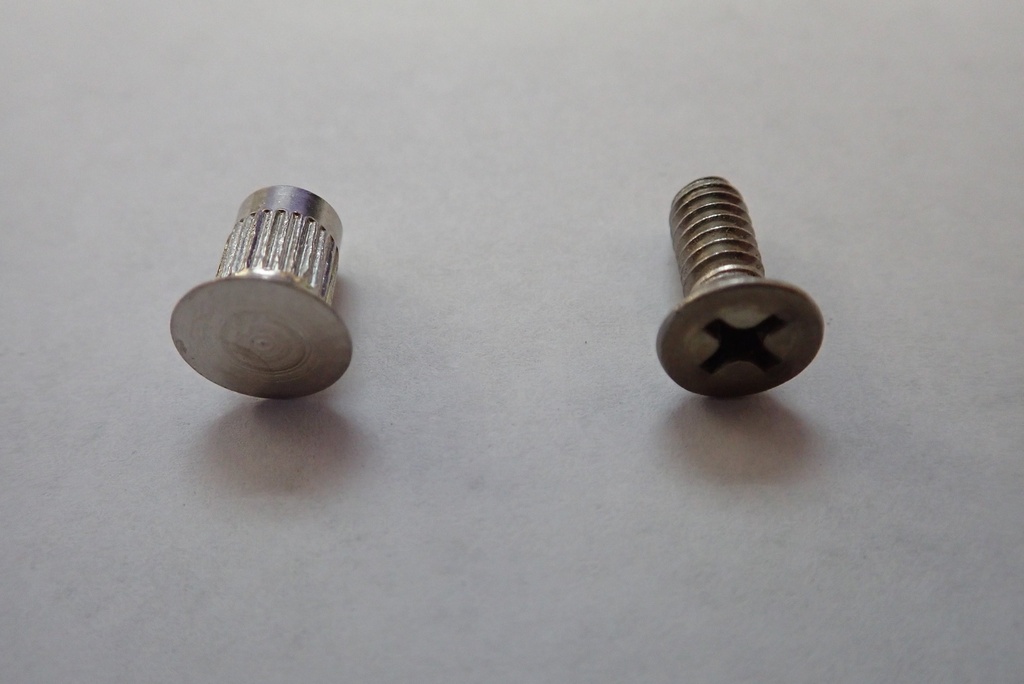 U-Channel Train #10-24 Screw and Barrel Nut for Sliding Doors
