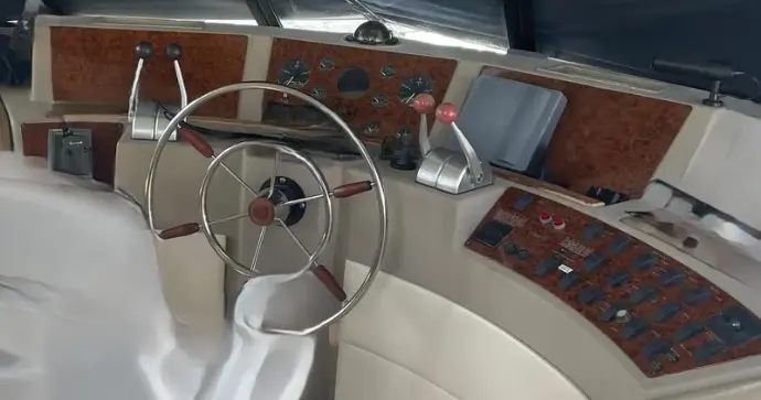 Bayliner 4788 Panel Set