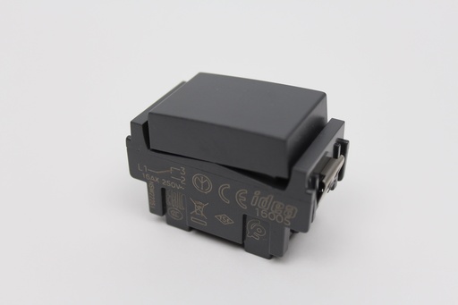 [ELC-007732] Vimar 3 Way Switch Part # 16005