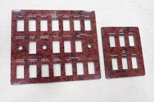 [PNL-SR480DBswitch] 480 Sedan Bridge Switch Panel Set 1998-2004