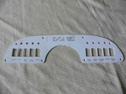 [PNL-Donzi8] Donzi Dash Instrument Panel 8, 17-1/4"L x 5-5/16"H